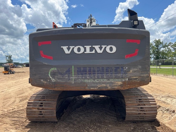 2017-volvo-ec250el-image-3