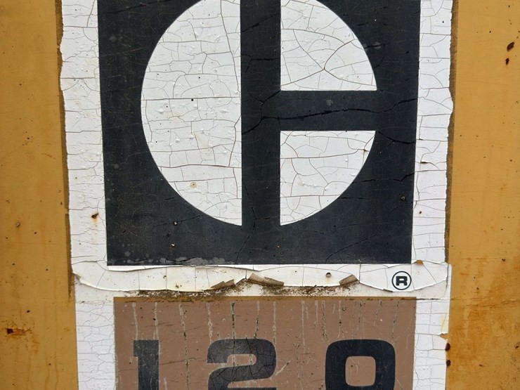 caterpillar-120-image-18