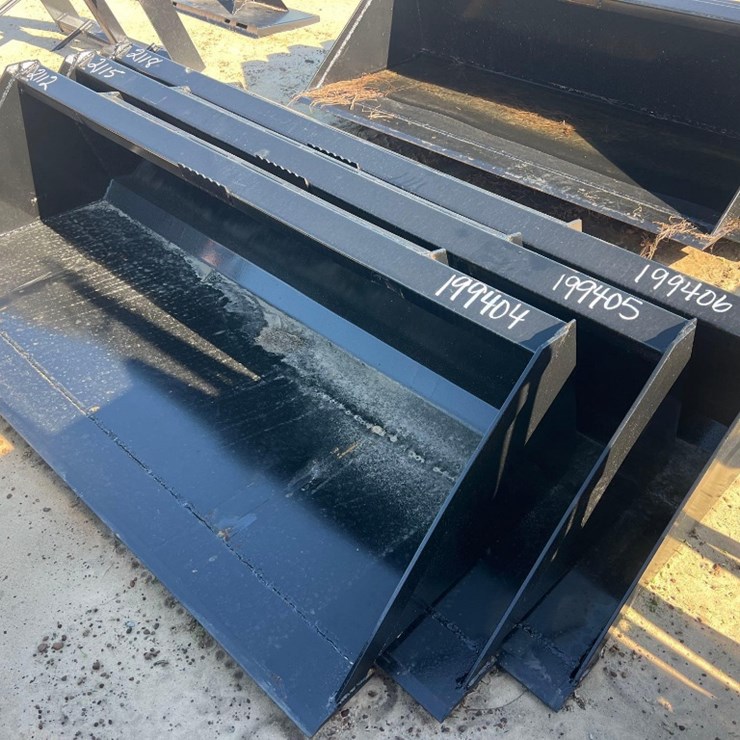 UNUSED SWICT 84" QUICK ATTACH BUCKET