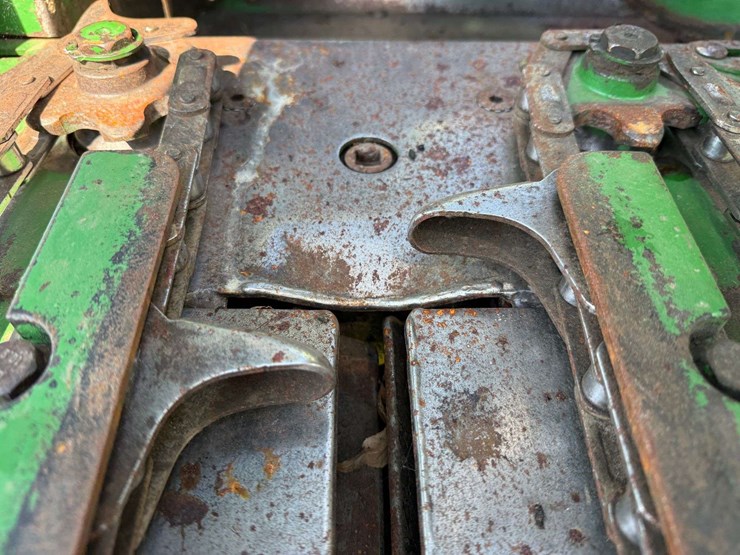 john-deere-693-image-9