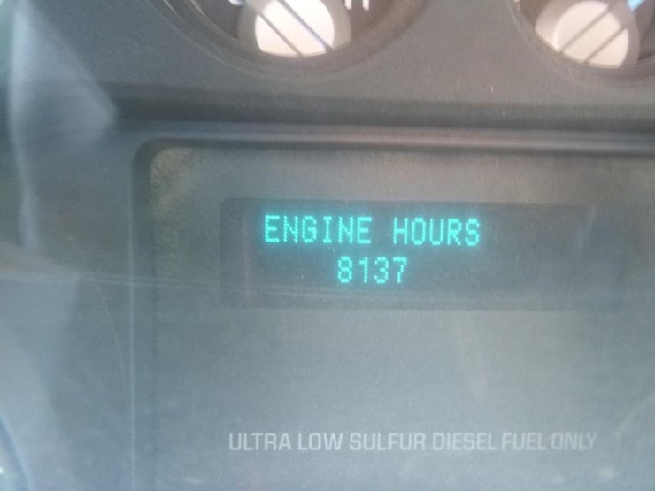 2017-ford-f650-image-24