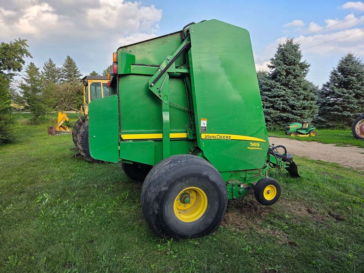 john-deere-569-image-5