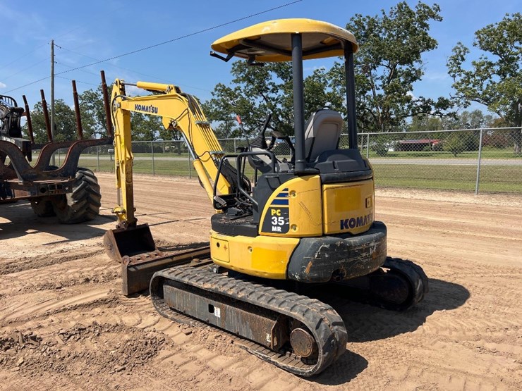 2015-komatsu-pc35-image-2