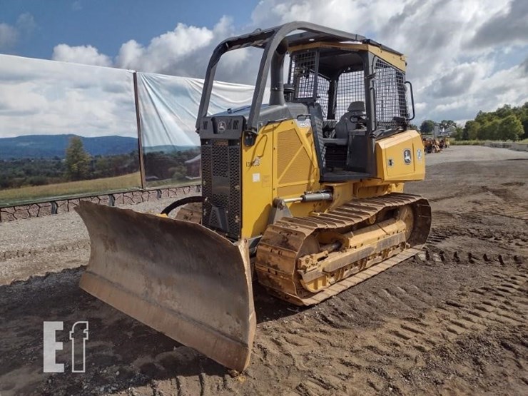 deere-650k-xlt-image-47