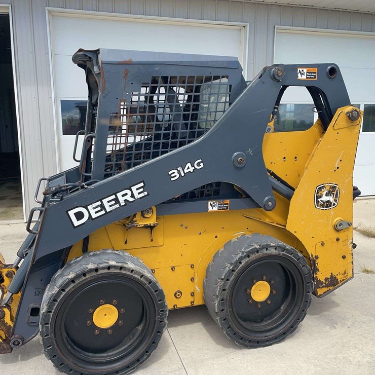 DEERE 314G