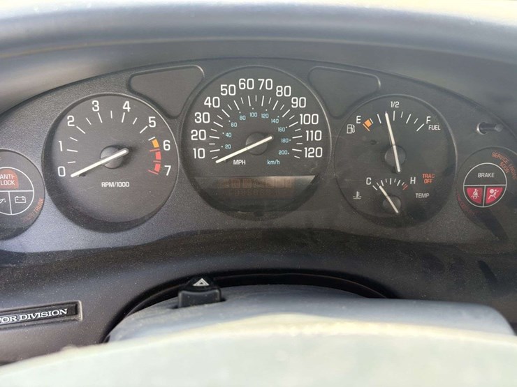 1999-buick-regal-ls-4-door,-3.8l-v6,-215/70r15-tires-on-alloy-wheels,-leather,-power-driver-seat,-am-image-18