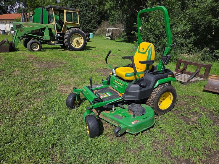 2023-john-deere-la-image-10
