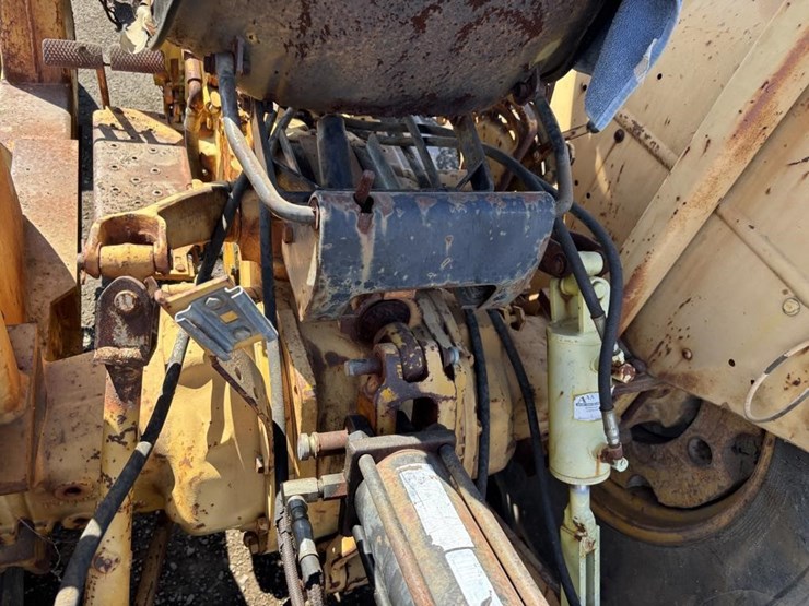 massey-ferguson-mf34a-image-21