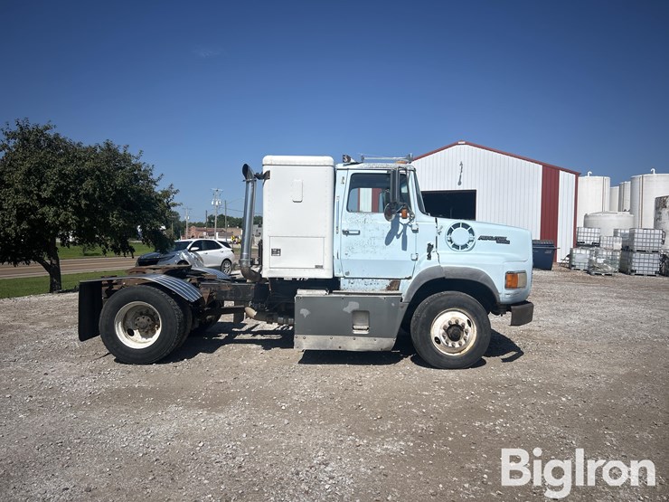 1989-ford-la9000-image-4