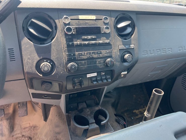 2016-ford-f250-xl-image-30