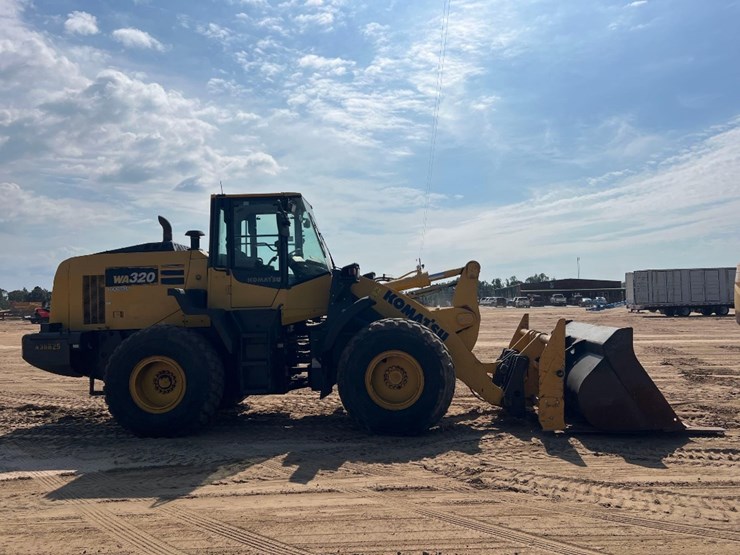 2019-komatsu-wa320-8-image-5