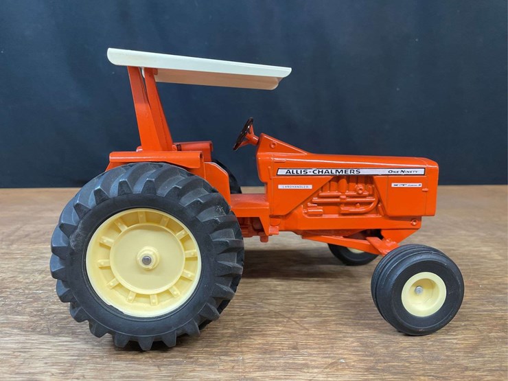 1/16-ac-190xt-landhandler-ertl-image-5