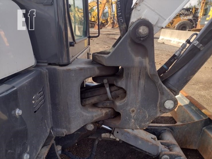 2023-bobcat-e60-image-24