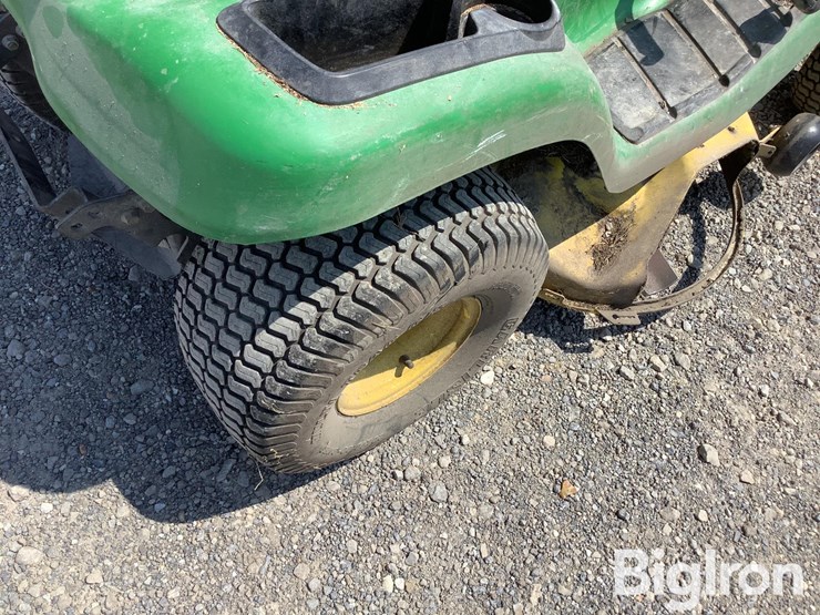john-deere-x300-image-18