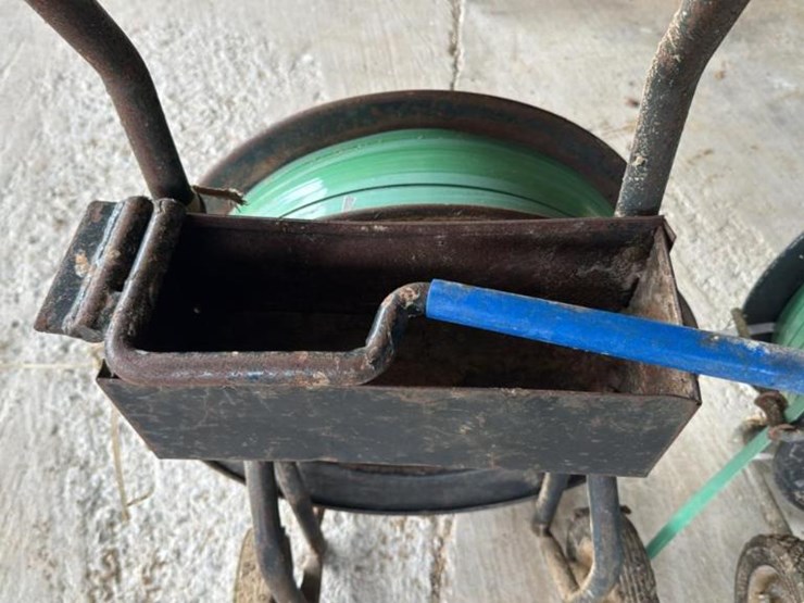 #141-•-banding-cart-and-tools-image-4