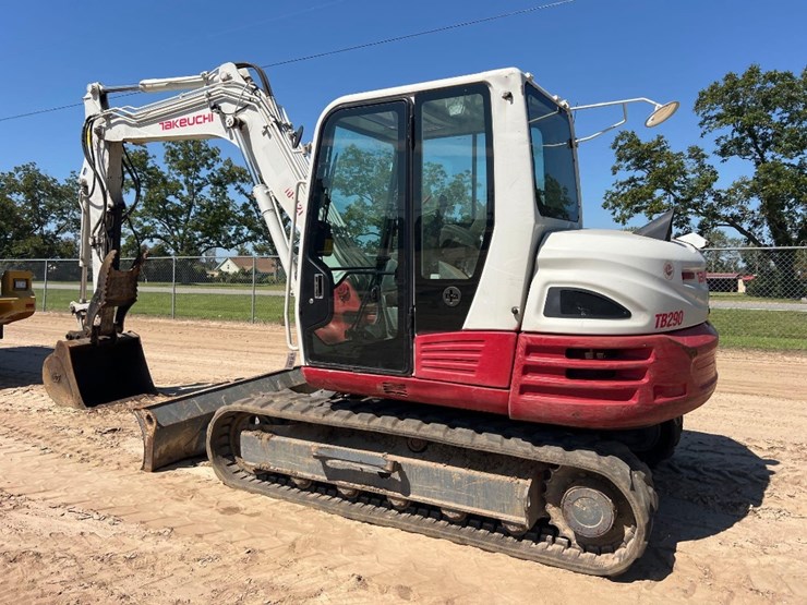 2019-takeuchi-tb290-image-2