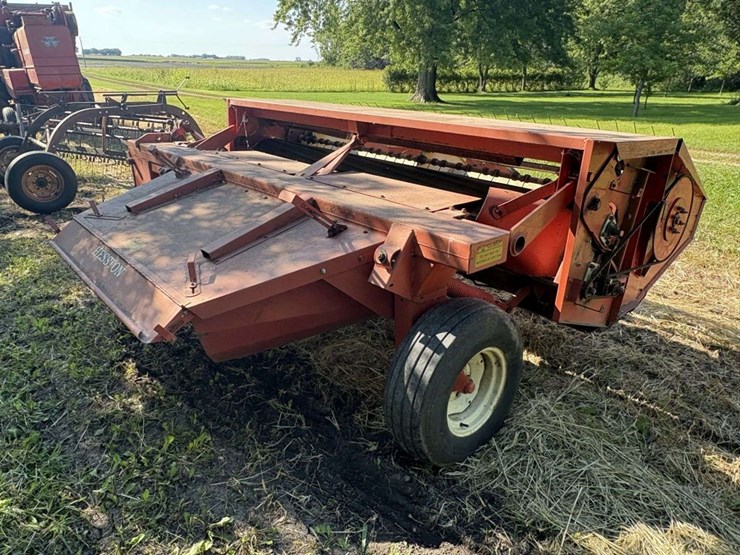 hesston-1090-image-5
