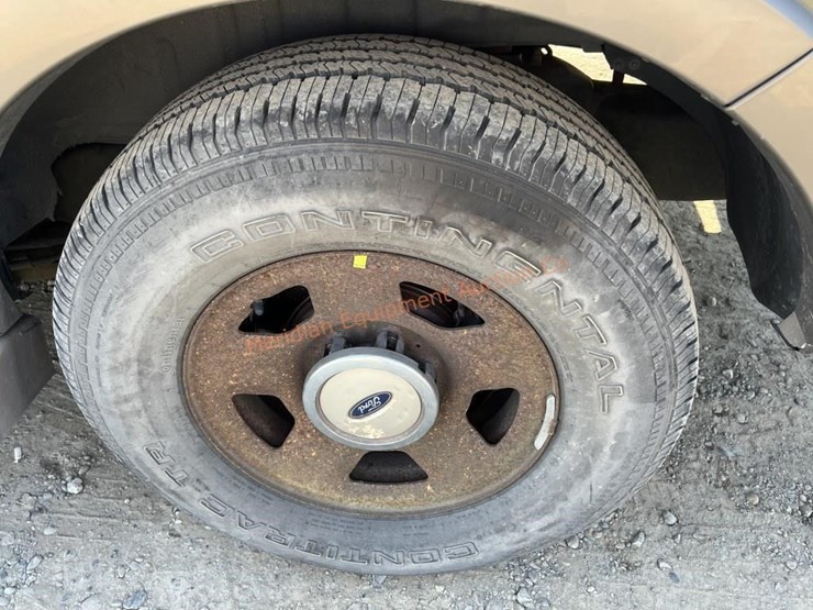 2003-ford-explorer-eddie-bauer-image-17
