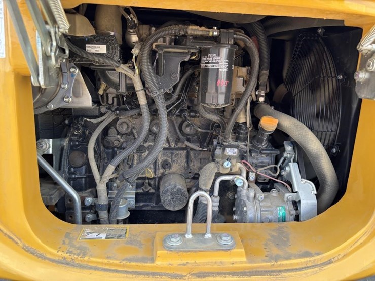 2023-deere-60g-image-47