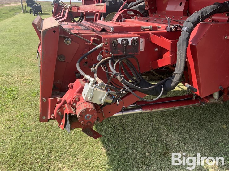 2006-case-ih-2388-image-9