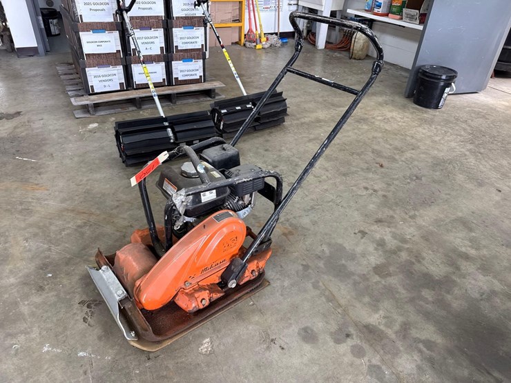 mq-mvc-85-plate-compactor,-with-a-soft-plate-support-equipment-image-2