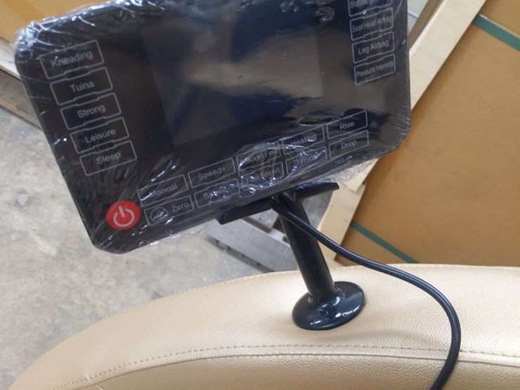 unused-massage-chair-image-5