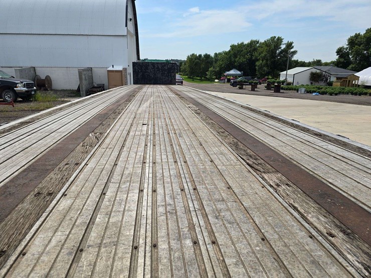 1998-transcraft-eagle-aluminum-flat-bed-trailer,-spread-axle,-11r22.5-tires-on-all-aluminum-rims,-ne-image-24