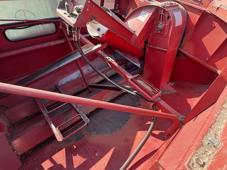 1996-case-ih-2188-image-56