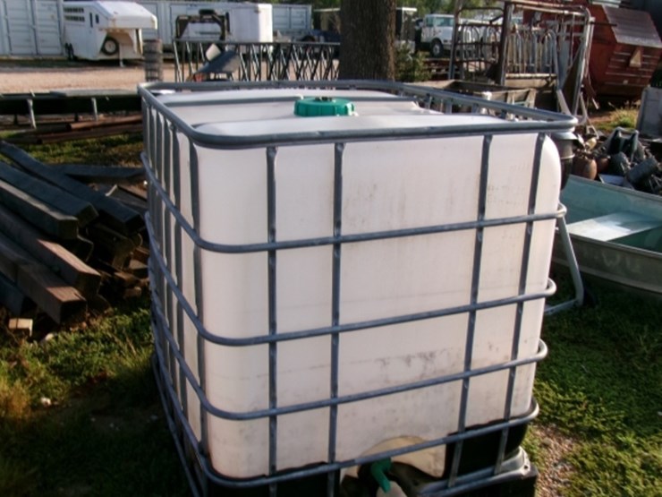 300gal-tote-image-1