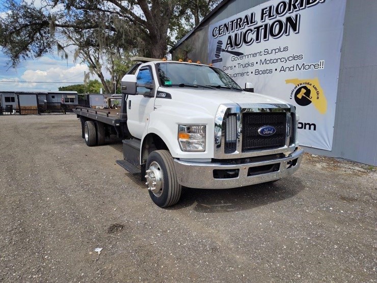 2016-ford-f650-image-2