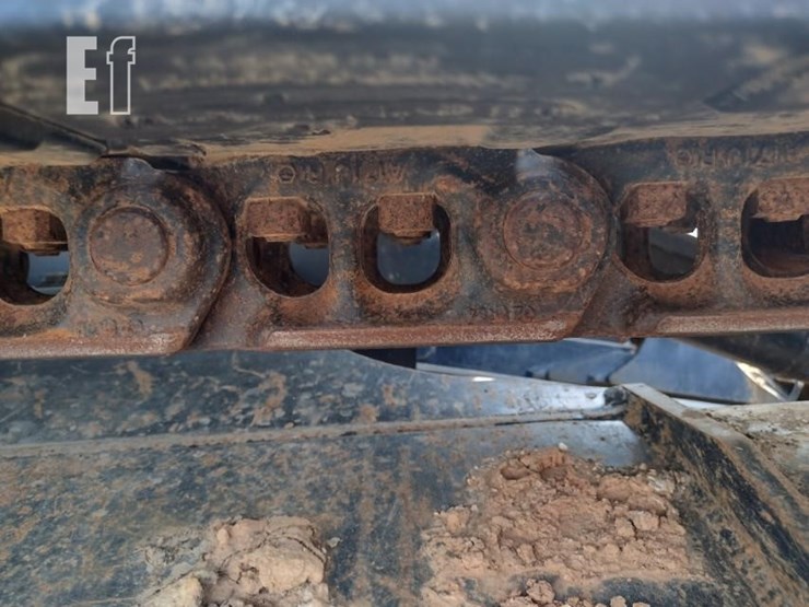 2019-deere-135g-image-43