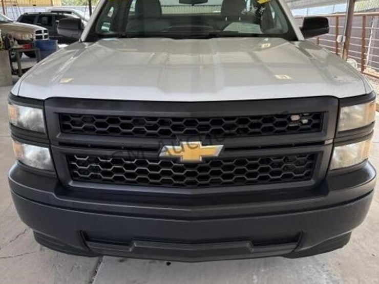 2014-chevrolet-silverado-1500-image-3