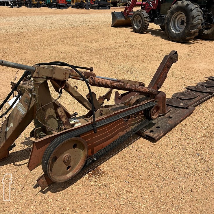 KUHN MOWER 7' 3076