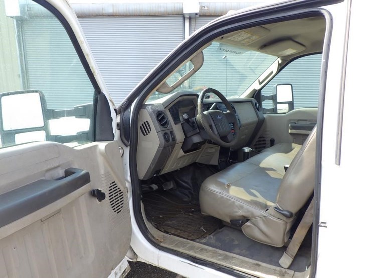 2008-ford-f550-image-5