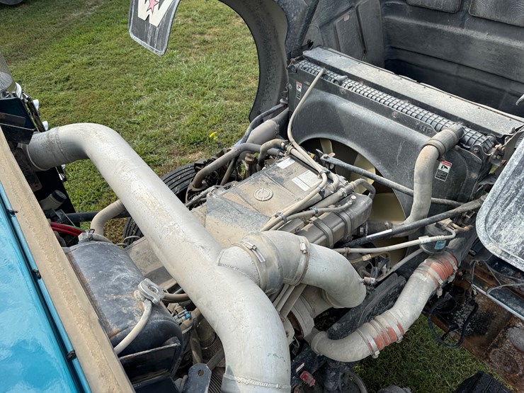 western-star-4900-image-31