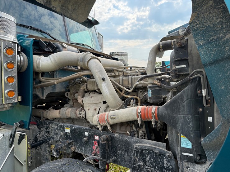 western-star-4900-image-32