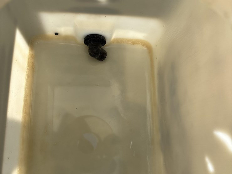 ace-roto-mold-300-gal-chemical-tote-image-16