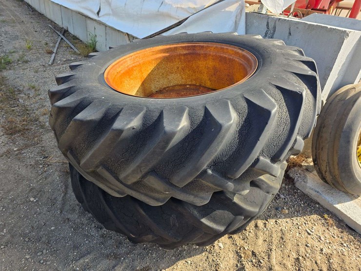 john-deere-4020-image-1