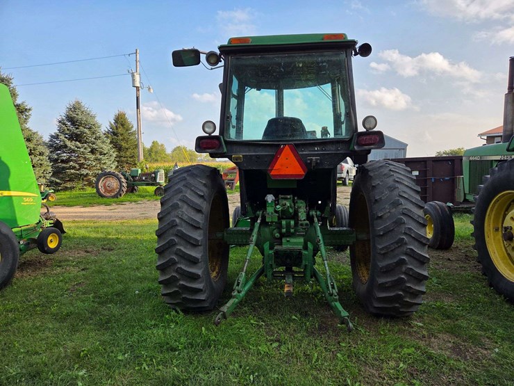 1981-john-deere-4440-image-12