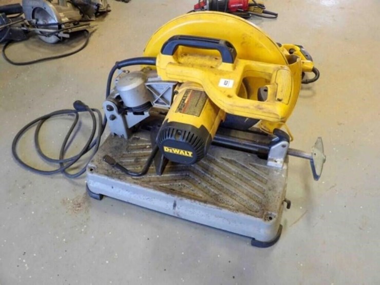 dewalt-14"-chop-saw-d28715-image-1