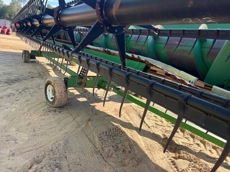 john-deere-635f-image-7