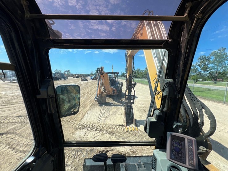 2015-caterpillar-308e2-cr-image-38