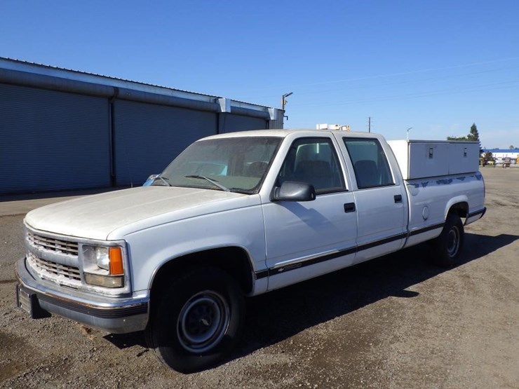 1998-chevrolet-3500-image-2