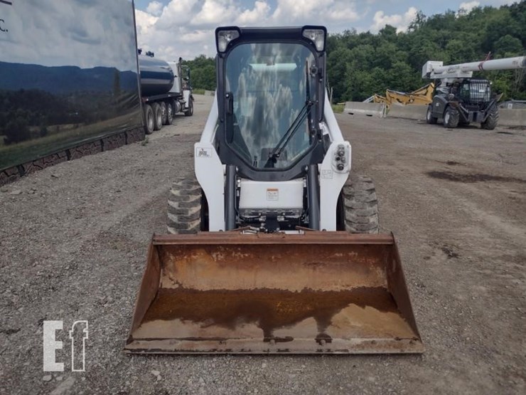 2022-bobcat-s740-image-2