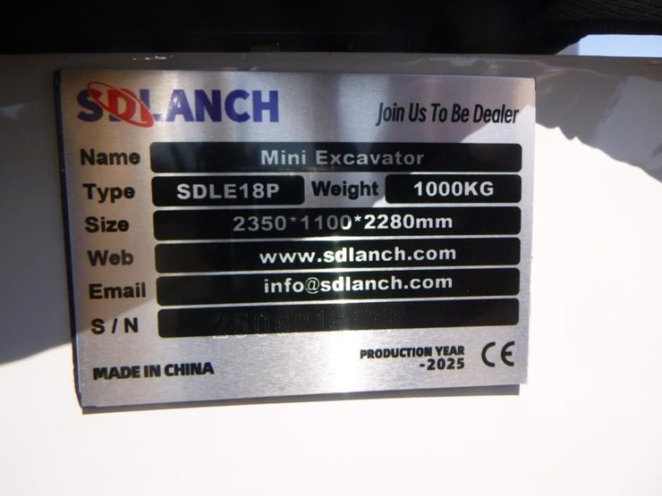 2025-sdlanch-sdl18p-hydraulic-excavator-image-30