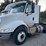 2015-navistar-8600-day-cab-semi-image-1