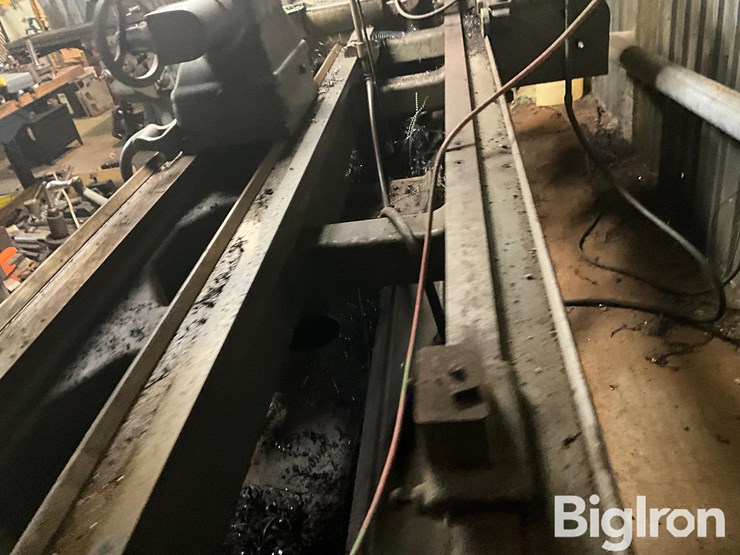 monarch-turning-lathe-image-18