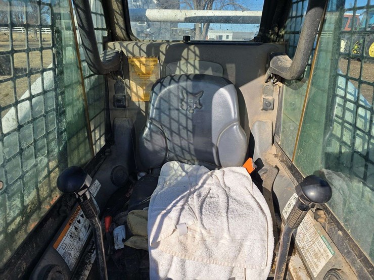 2008-bobcat-s185-image-29
