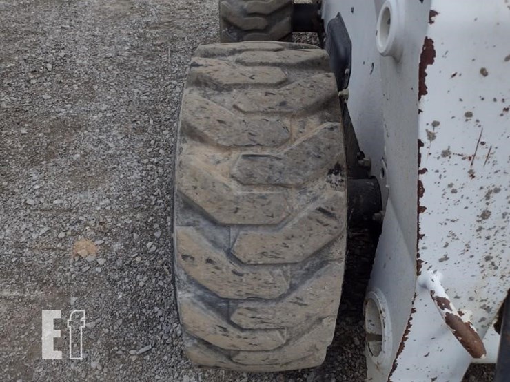 2004-bobcat-s250-image-21