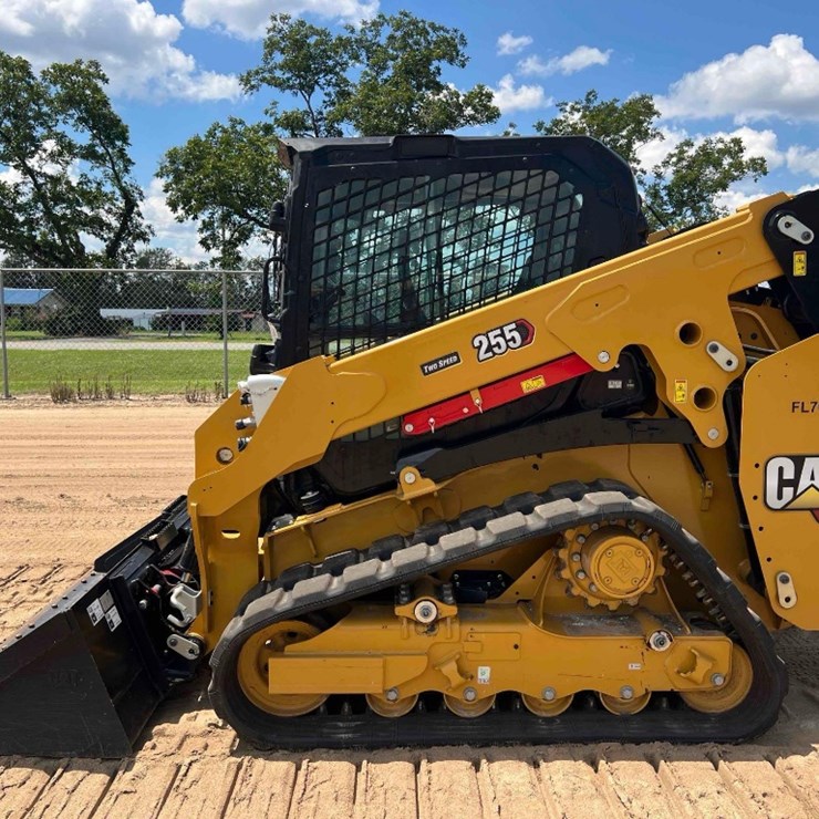 2024 CATERPILLAR 255 SKID STEER